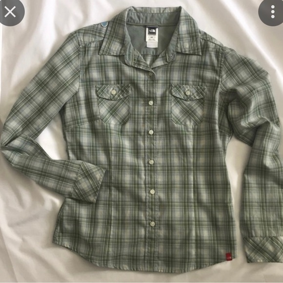 North Face Plaid Long Sleeve Ladies Shirt w Floral Embroidered & Shiny Buttons - Picture 2 of 7